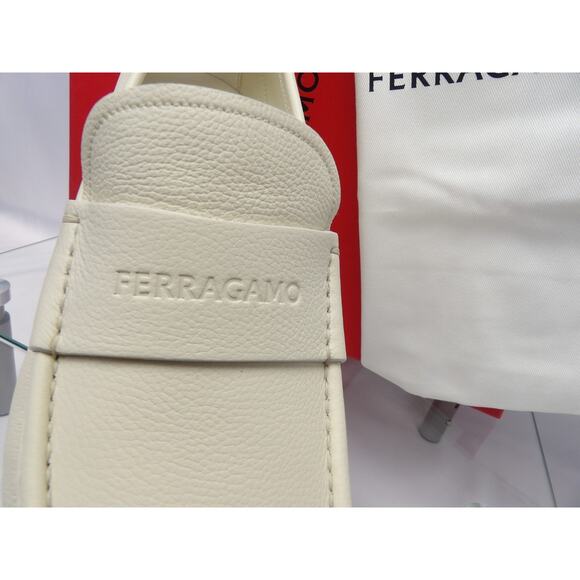 NIB FERRAGAMO DUPONT OFF WHITE LEATHER LOGO PENNY LOAFERS 11.5 EE ITALY main image 4